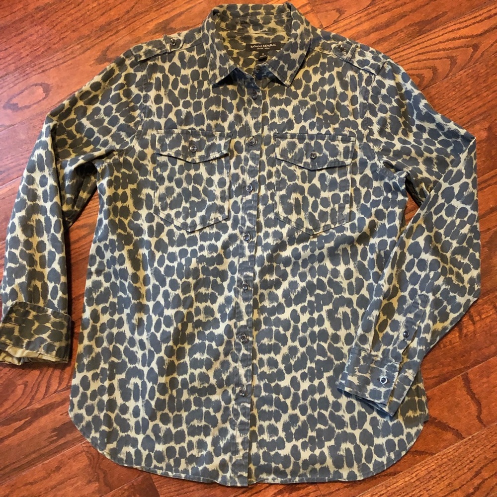 Banana Republic Dillion safari shirt